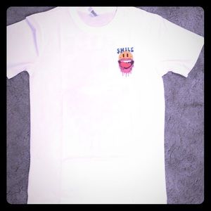 New Tee Shirt Small smile